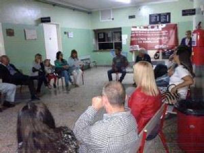 Rechazan propuesta salarial y sigue el estado de alerta y asamblea permanente
