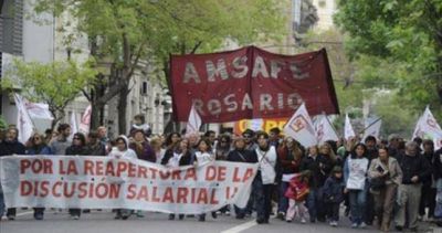 Santa Fe pagar� bono, pero todav�a no defini� el monto