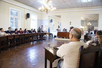 El Concejo pidi� que la Provincia intervenga el Hospital