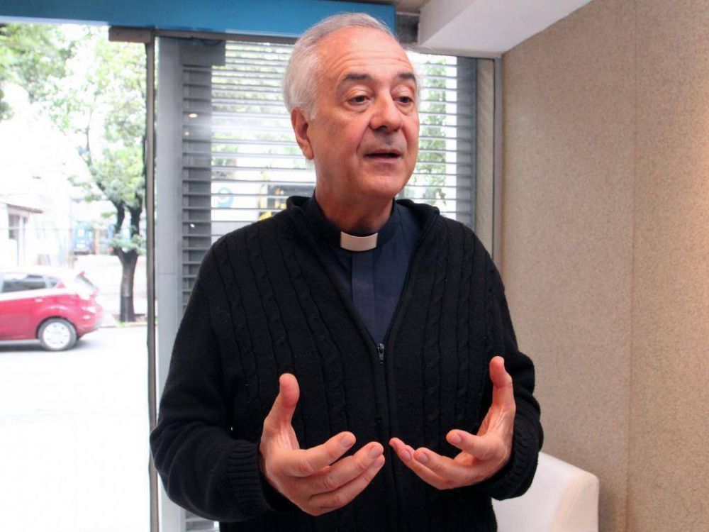 De Benedictis: 