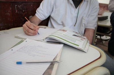 Estudiar en un colegio privado de Salta en 2017 costar� un 35 por ciento m�s
