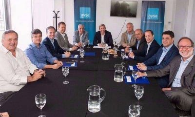 Naci�n le lleva cloacas a los intendentes y le baja la tensi�n al Presupuesto de Vidal