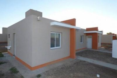 La provincia entregar� 15 viviendas en D�az y Piamonte