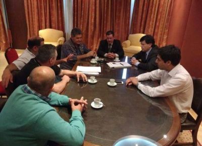 Comerciantes piden �protecci�n� ante el arribo de s�per chinos