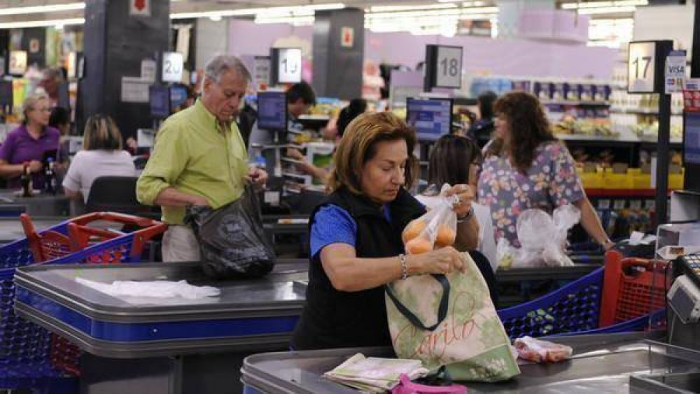 Cuenta regresiva para el adi�s a las bolsas del s�per: ya entregaron 20 mil reutilizables