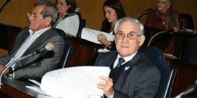 Piden a Insfr�n que el bono tambi�n llegue a trabajadores municipales