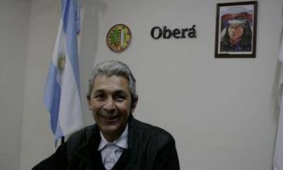 Ober� acord� pago del bono de fin de a�o a trabajadores municipales