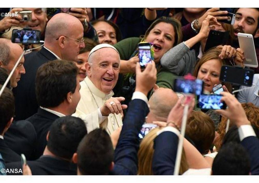 Catequesis del Papa: El amor de Dios, la enseanza ms profunda y la certeza ms segura