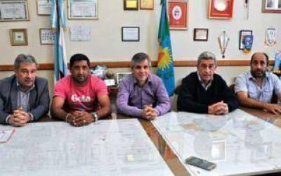 Chivilcoy: Britos anunci� aumento y bono para los municipales