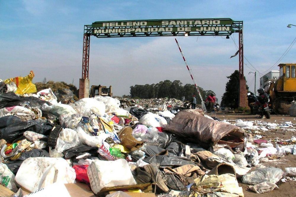 Abrieron los sobres para la erradicaci�n de los basurales