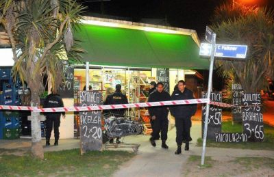 Sobreseyeron al comerciante que mat� a un ladr�n y le devolvieron su arma