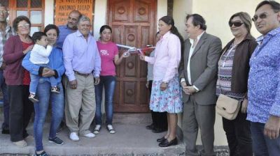 Familias de Ojo de Agua beneficiadas con viviendas sociales