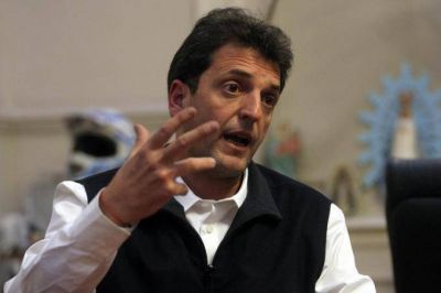 Massa a Carri�: �Evitemos entrar en un chiquero politiquero�