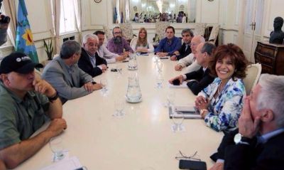 El peronismo le baja el nivel de optimismo a Vidal: se estanca el Presupuesto 2017