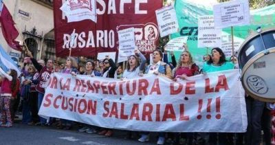 Santa Fe pagar� un bono de entre 2.500 y 3.000 pesos