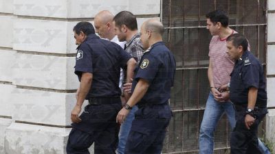 �Esta causa contradice la ley de gravedad, los pesos iban para arriba�