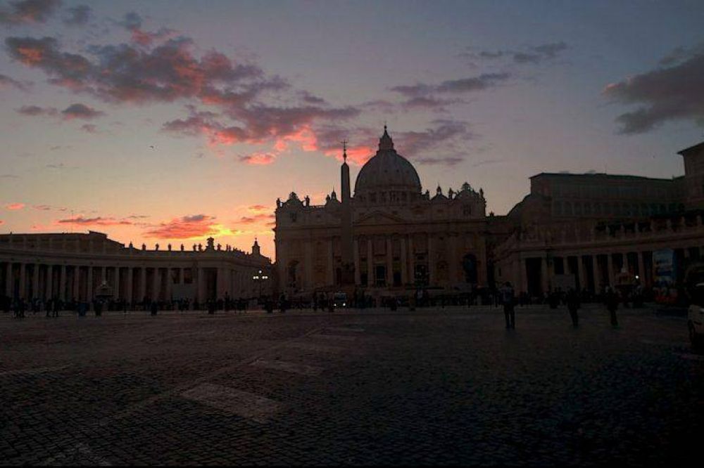Calendario de las celebraciones presididas por el Papa � Diciembre 2016 a Enero 2017