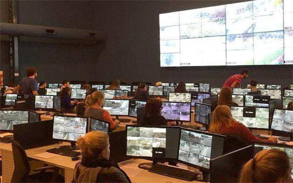 Antes del verano el Centro de Monitoreo incoporar� empleados con discapacidades