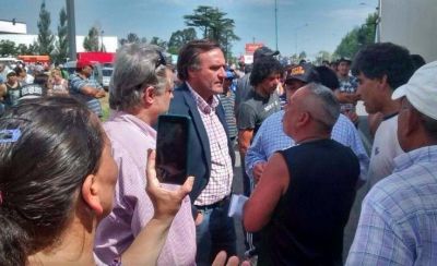 Galgueros de caza cortaron un carril de ruta 2: �Es una pasi�n, no la vamos a dejar