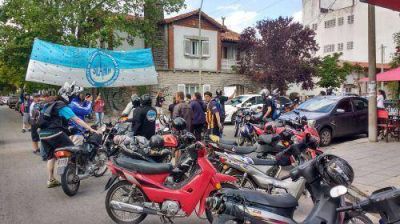 Exigieron la reincorporaci�n de un repartidor en un local de comidas