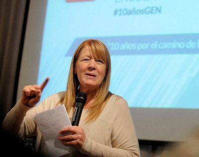 Margarita Stolbizer encabez� en Mar del Plata un Congreso del GEN