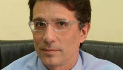 Acevedo: �El pasado pretende frenar la transparencia democr�tica�