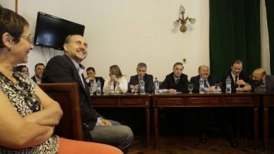 El Gobierno ve la mano de Cristina en el freno a la reforma electoral