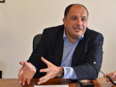 Reforma pol�tica: Garate marc� �incoherencias� de Vidal