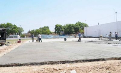 Construir�n 20 playones deportivos en escuelas de Malvinas Argentinas