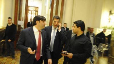 Contra reloj, el bloque Justicialista y el FPV se suman a la discusi�n por Ganancias