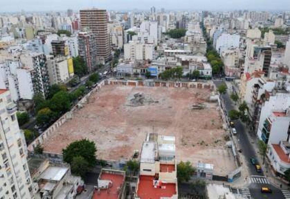 La Legislatura porte�a prefiri� una plaza para Balvanera