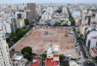 La Legislatura porte�a prefiri� una plaza para Balvanera