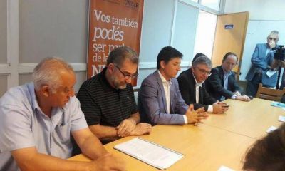 UNLaR. Calderón y gremios acordaron efectivizar 1.400 docentes