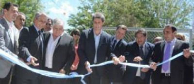 U�ac anunci� la construcci�n del hospital de Rodeo y $23 millones para la red de riego
