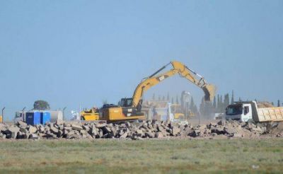 Macri vendr� a Mendoza para reinaugurar el aeropuerto El Plumerillo