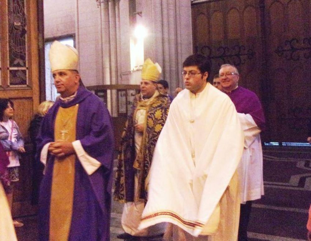 Mons. Aguer: 
