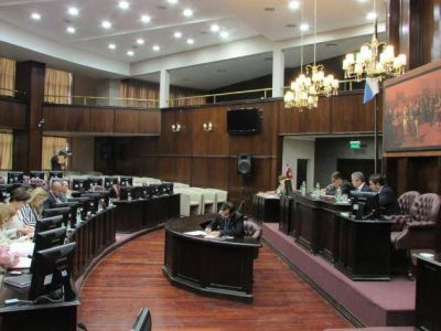 Ma�ana van al Senado los aspirantes a cubrir dos cargos de fiscales