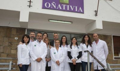 Premian al hospital O�ativia por el diagn�stico en c�ncer de tiroides