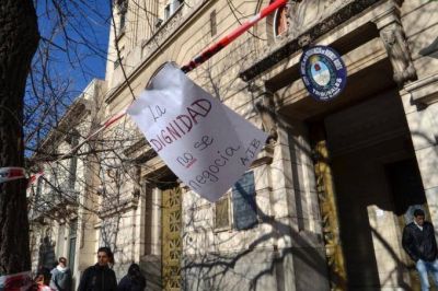 Judiciales van al paro de 48 horas por una nueva propuesta salarial y en �defensa del IPS�
