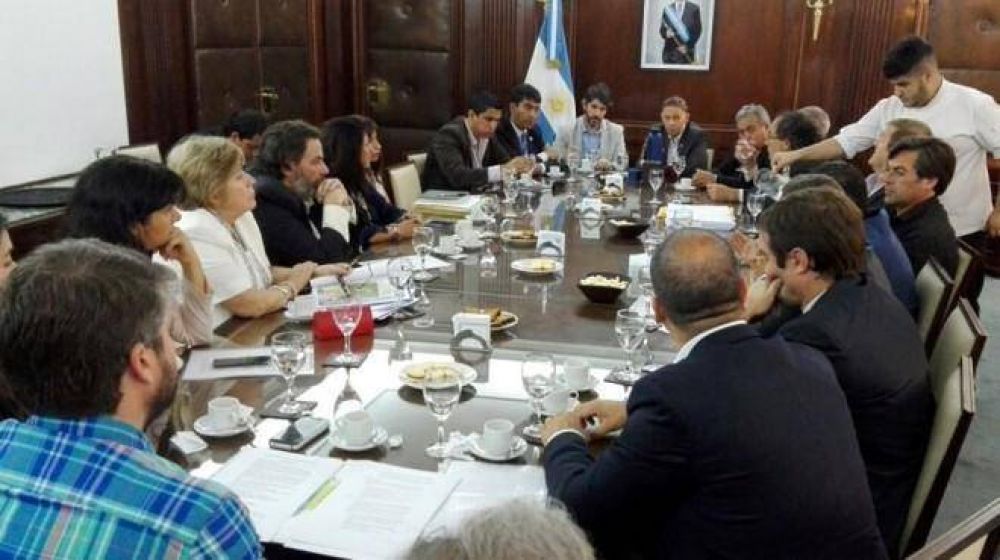 Basurero regional del Valle Medio: el plan no cierra
