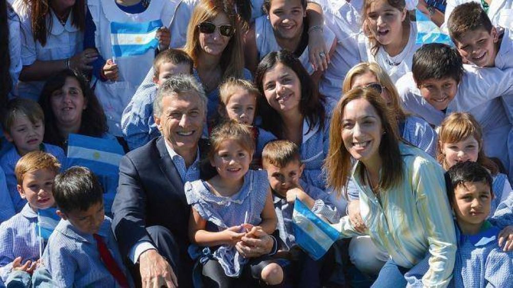 El Presidente pidi seguir el ejemplo de los tenistas argentinos