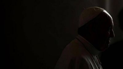 El Papa: que los cristianos tengan la humildad de los �peque�os� y no �de teatro�