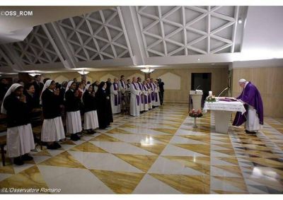 Homil�a del Papa: La humildad cristiana es la virtud de los peque�os