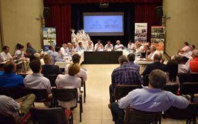 Sarqu�s reuni� a intendentes del sudoeste bonaerense