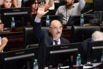 Cr�ticas a la exposici�n de Miguel