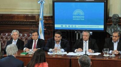 El Gobierno y la CGT avanzan en un acuerdo para reformar la ley de ART