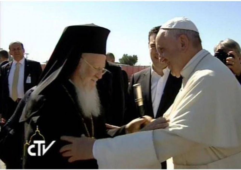 Mensaje del Papa a Bartolom� I en la fiesta de San Andr�s: Signos visibles de los lazos que ya nos unen