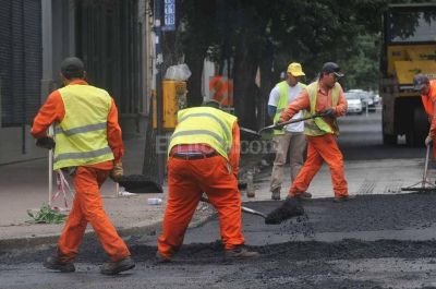 Cortes y desv�os en el centro por bacheo