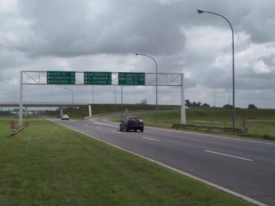 La provincia piensa en realizar una nueva concesi�n de la autopista