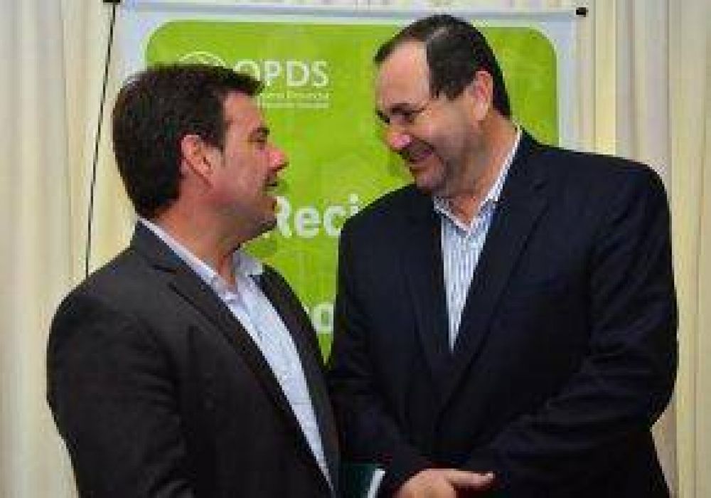El Intendente firma un convenio por ms de 12 millones de pesos para la Planta de Residuos